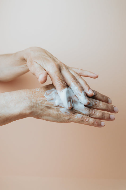 CREMA MANI IDRATANTE E PROTETTIVA